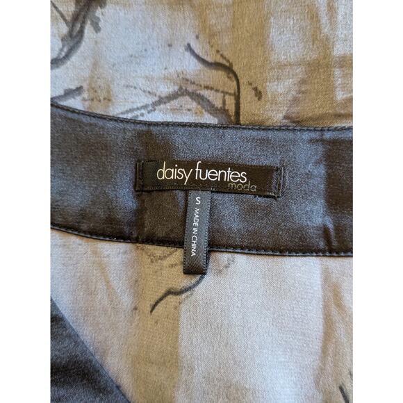 Daisy Fuentes Womens Sz Small Slip Dress Mini Short V-Neck Nightgown 3/4 Sleeve - Picture 9 of 12